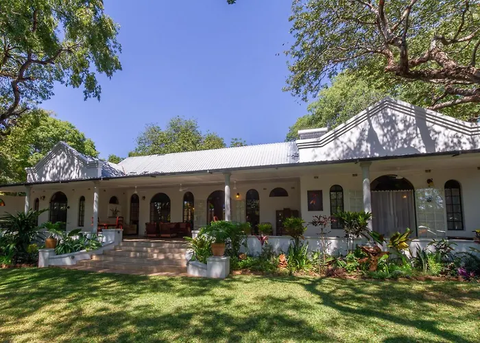 The Courtney Lodge